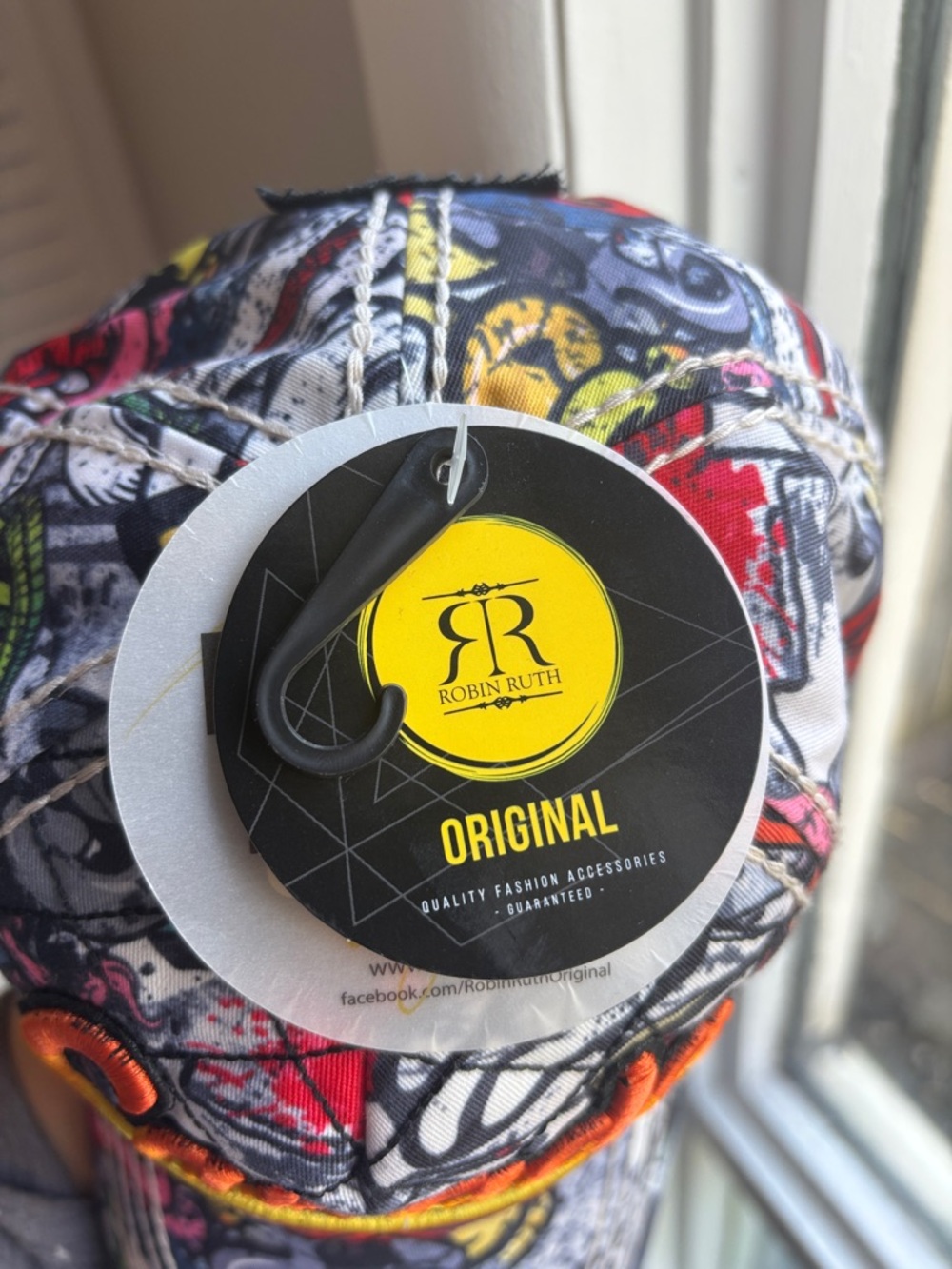 Robin Ruth Canada Graphic Cap New With Tags Streetwear Adjustable Hat - Picture 5 of 7